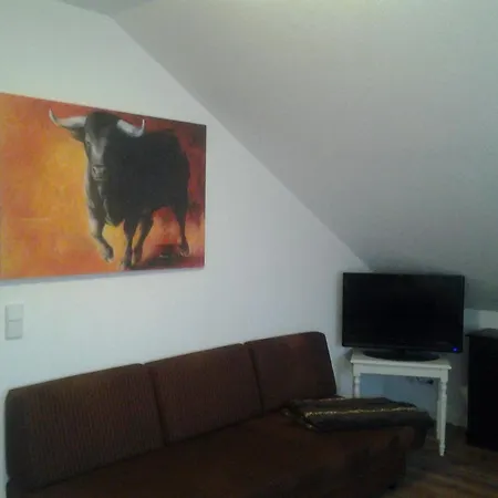 Ferienwohnung Im Dachgeschoss *